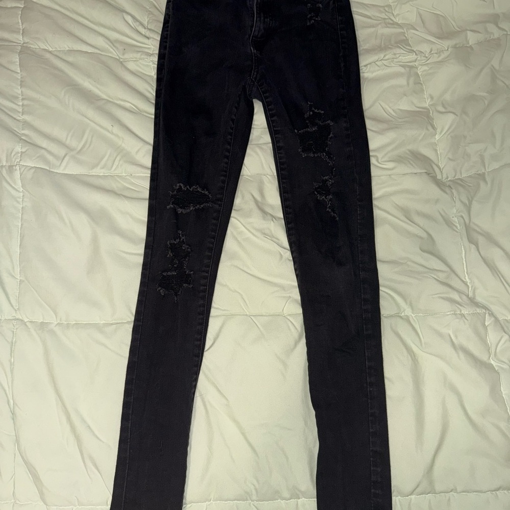Women's Black Distressed Jeans